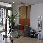 Отель Exe Wtc