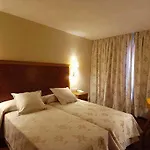 Отель Exe Wtc 3*