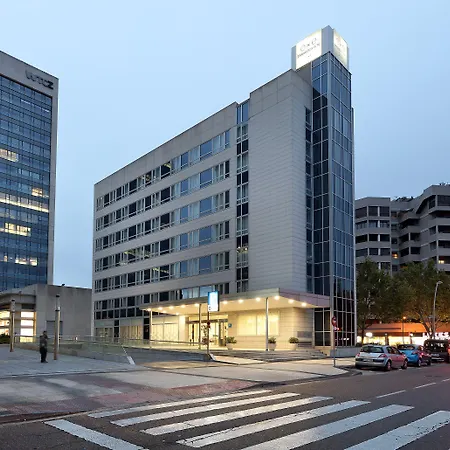 Отель Exe Wtc 3*